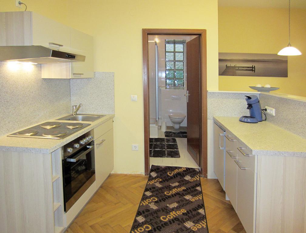 Apartmán Weinstube Schwarzamsel Špýr Exteriér fotografie